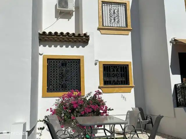Casa Romantica Villamartín | Espagne, Costa Blanca, Alicante - maison mitoyenne Cour arrière à l'ouest