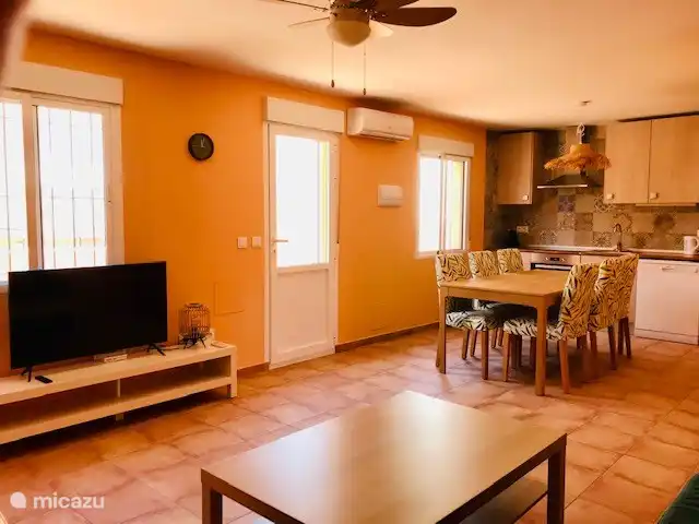 La Casa Naranja 1er étage | Espagne, Murcia, San Pedro del Pinatar - appartement salon/cuisine