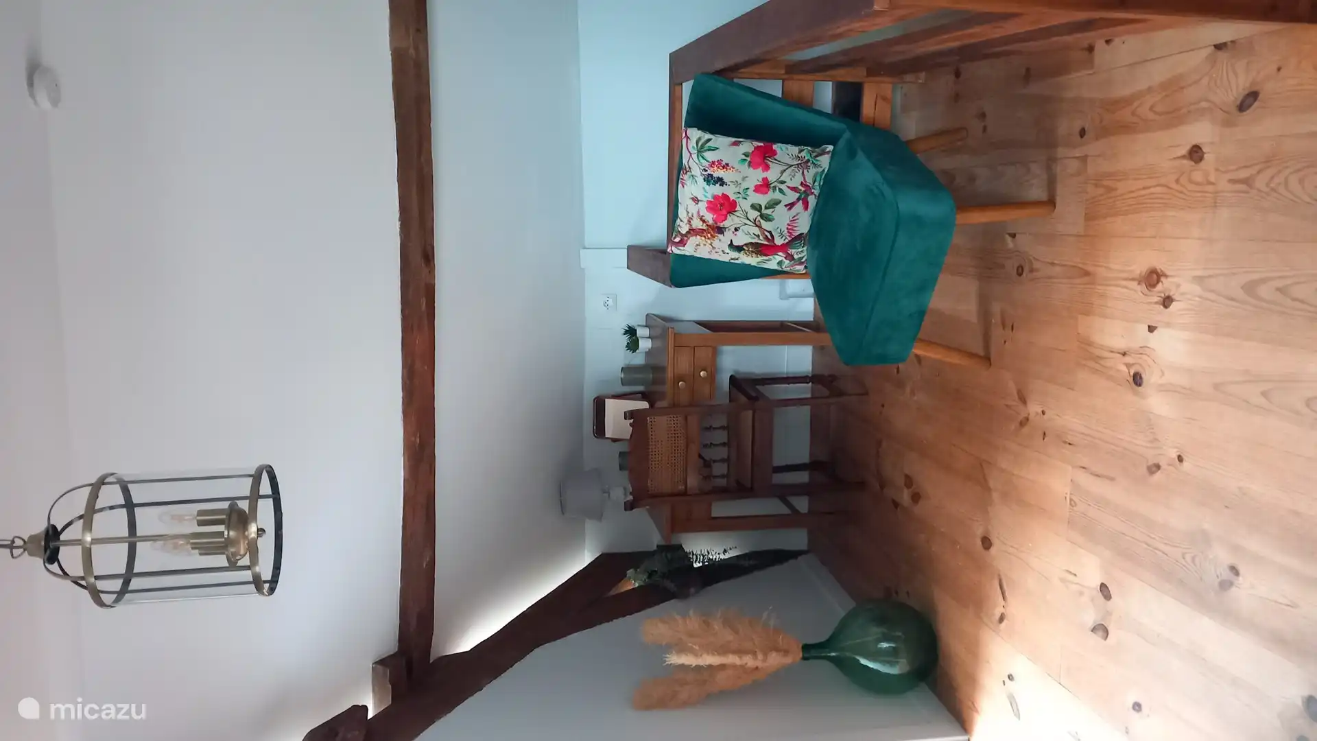 Dressing area first floor