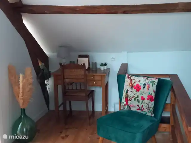 Retraite française - Chant Oiseau | France, Dordogne, Nontron - maison de vacances Dressing au premier étage