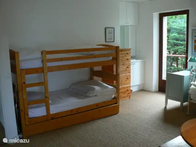 Location de Vacances France, Côtes-d'Armor, Saint-Cast-Le-Guildo, appartement - Villa Ultramarine 1 à Saint Cast chambre pour enfants ou adolescents avec 4 lits