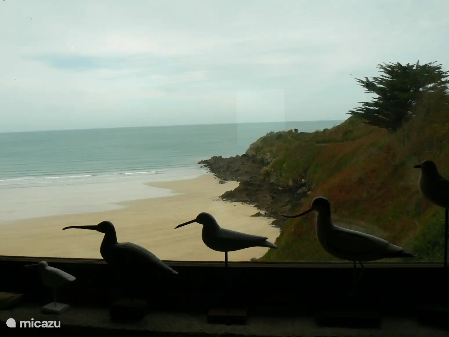 Blick auf Pointe de la Garde vom Wohnzimmer aus
