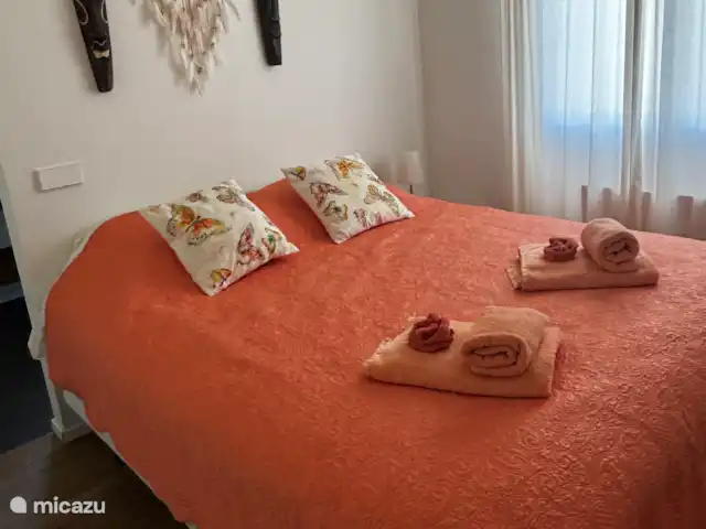 Casa Santa Maya en España, Costa Blanca, Benitachell - villa Habitación coral con baño privado