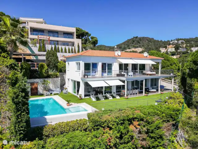 Villa Harmonie huren in Spanje, Costa Brava, Lloret de Mar - villa Villa Harmonie huren in Spanje, Costa Brava, Lloret de Mar - villa