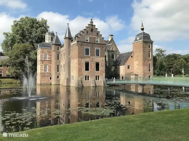 Buffel huren in Nederland, Gelderland, Hengelo - tiny house Kasteel Ruurlo, een mooi doel om naar toe te fietsen in de prachtige Achterhoek.