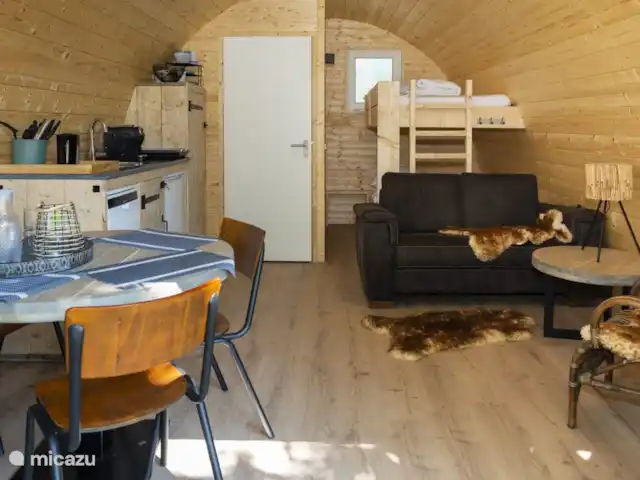 Buffel huren in Nederland, Gelderland, Hengelo - tiny house Binnenzijde