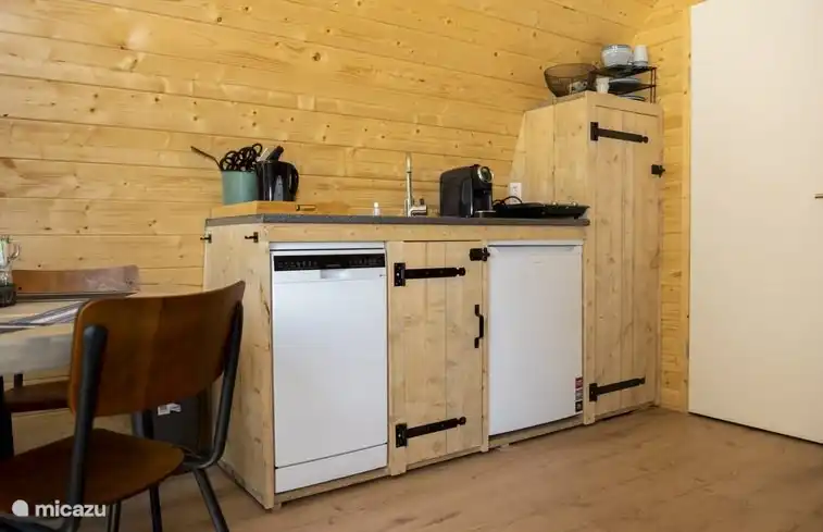 Kitchen with dishwasher