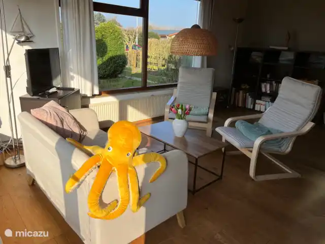 bungalow huren in Nederland, Noord-Holland, Julianadorp aan Zee – Bungalow Wind Rose moderne woonkamer
