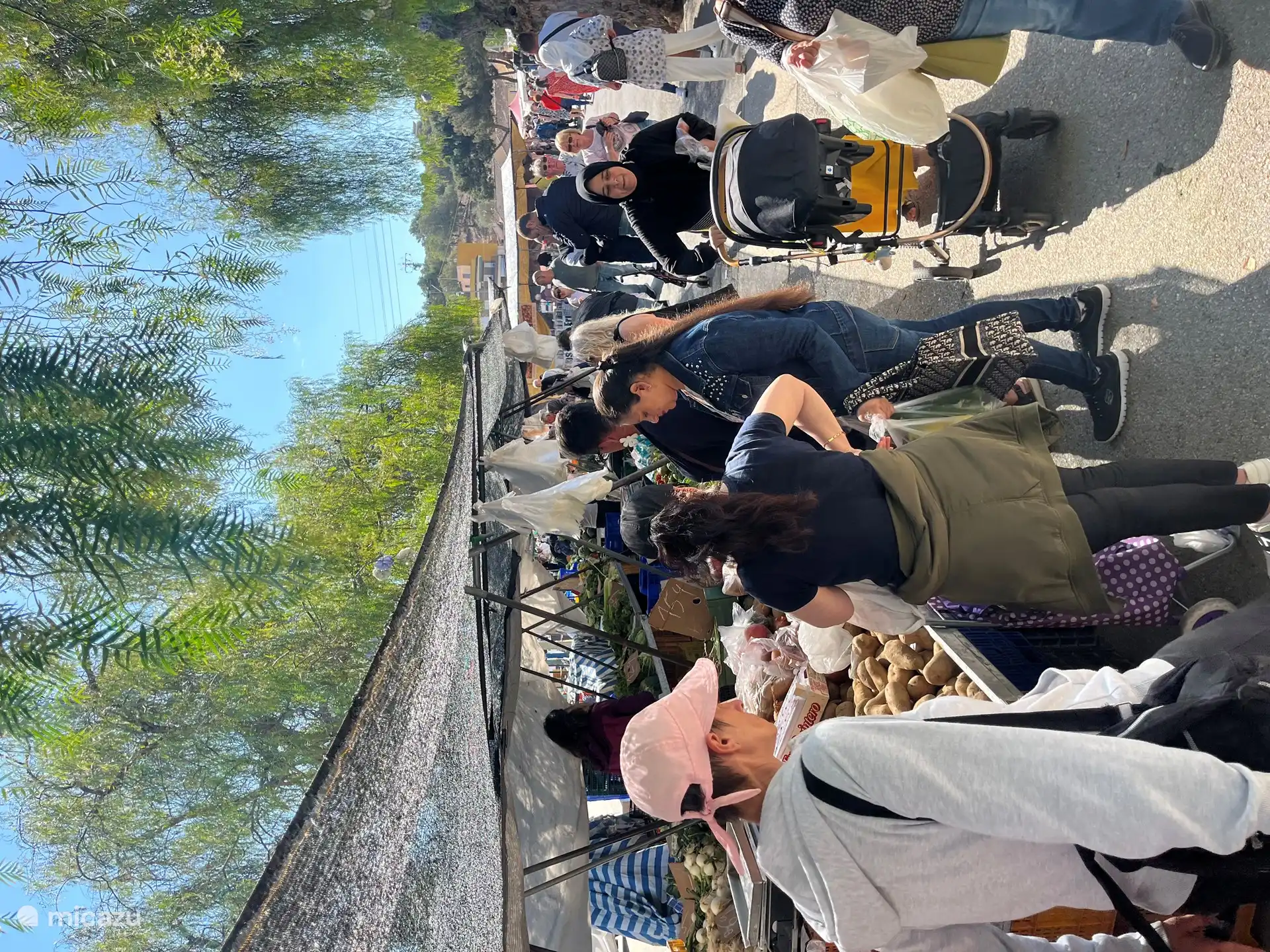 Donnerstags lokaler Markt