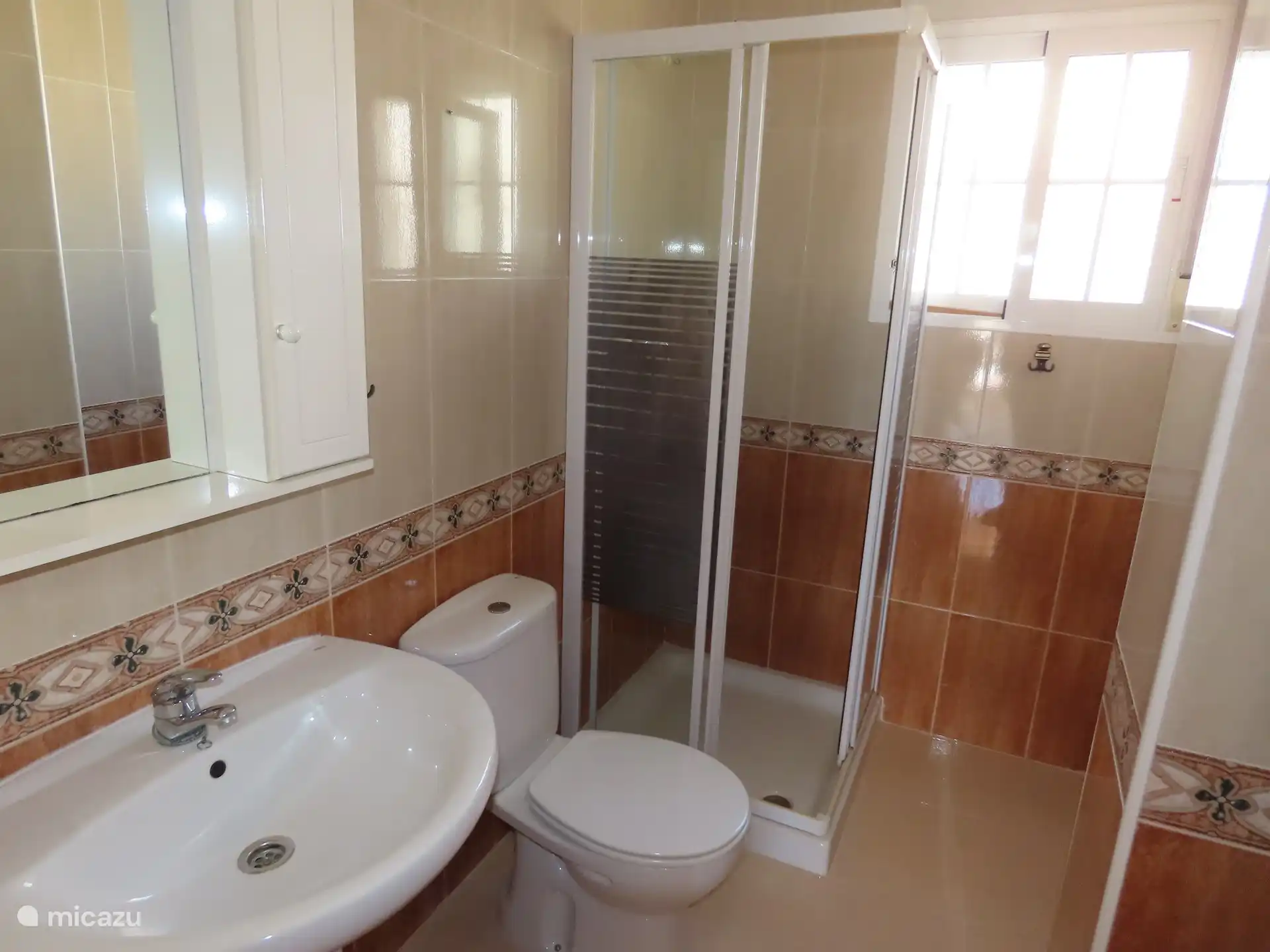 Badezimmer im Erdgeschoss 