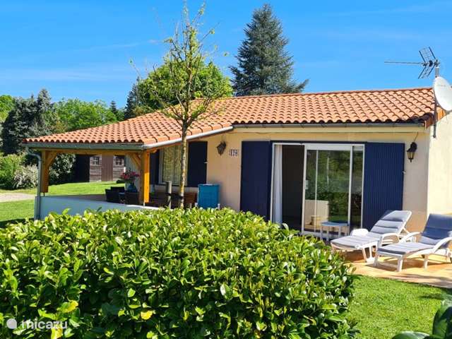 Holiday home in France, Poitou-Charentes – bungalow Village Le Chat 120