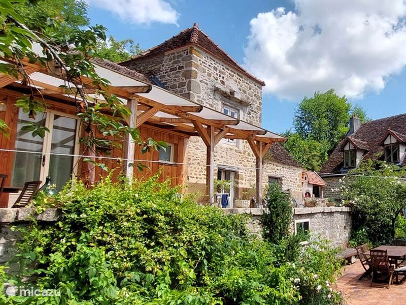 Maison de Vacances France, Côte-d'Or, Arnay-le-Duc Gîte / Cottage Moulin Fouché - Le Pigeonnier