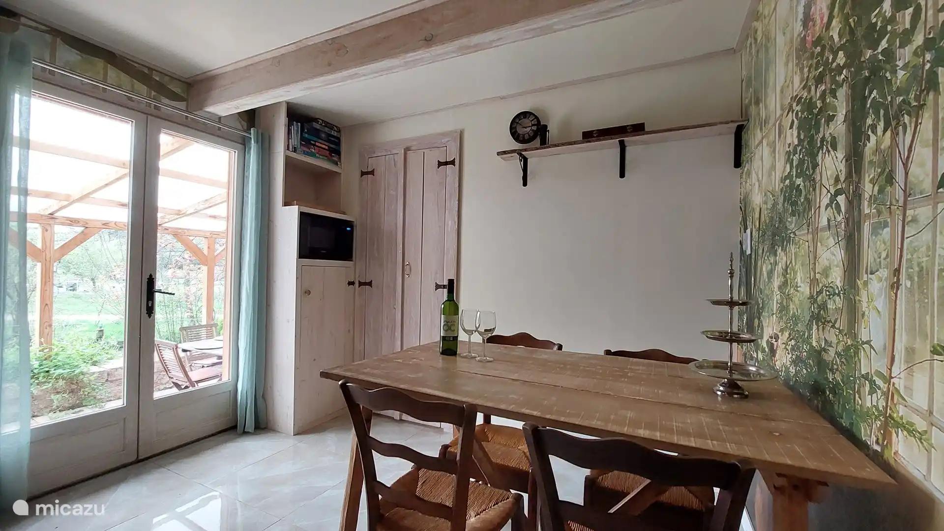 Küche mit allen notwendigen Einrichtungen