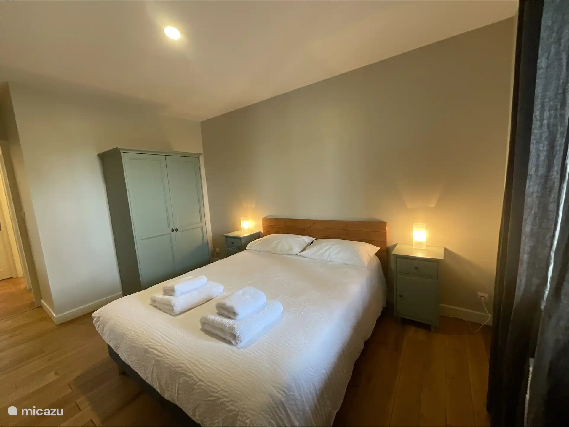 Schlafzimmer 2 (Doppelbett)