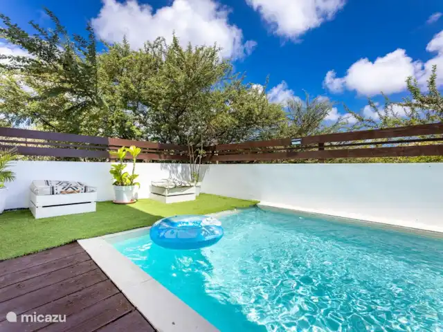 villa huren in Curaçao, Banda Ariba (oost), Jan Thiel – Villa Milonga zwembad