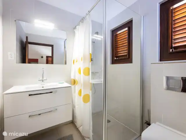 villa huren in Curaçao, Banda Ariba (oost), Jan Thiel – Villa Milonga badkamer