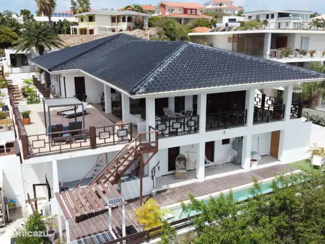 villa huren in Curaçao, Banda Ariba (oost), Jan Thiel – Villa Milonga birdview van de villa