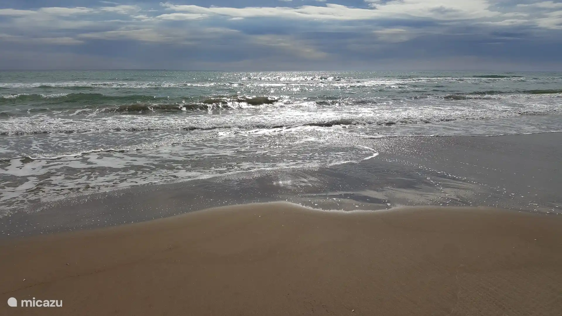 Sandy beach at Delta del Ebro