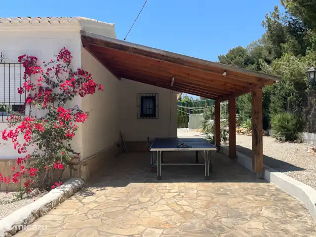 Location de Vacances Espagne, Costa Blanca, Jávea, villa - Villa de luxe Casa Siesta avec piscine Abri d’auto avec espace pour le tennis de table.