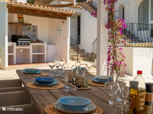 Location de Vacances Espagne, Costa Blanca, Jávea, villa - Villa de luxe Casa Siesta avec piscine Terrasse couverte pour une cuisine raffinée.