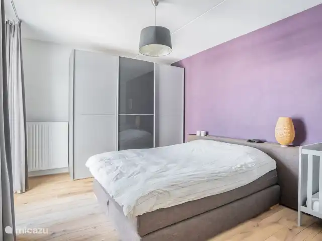 Location de Vacances Pays-Bas, Brabant-Septentrional, Breda, appartement - Appartement de luxe avec de belles vues Chambre avec lit extra large (1,80m de large)