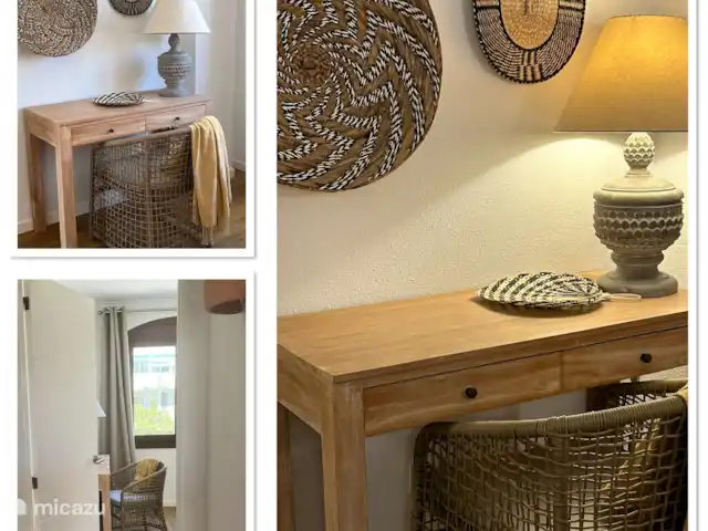 Location de Vacances Espagne, Costa Blanca, Jávea, appartement - Mira La Isla La chambre 3 dispose d'un bureau sur lequel vous pouvez travailler (pendant votre travail) avec la fibre optique haut débit. Il y a un canapé lit qui peut facilement être déplié en lit avec un matelas de 150 cm. Cette chambre dispose également de la climatisation.