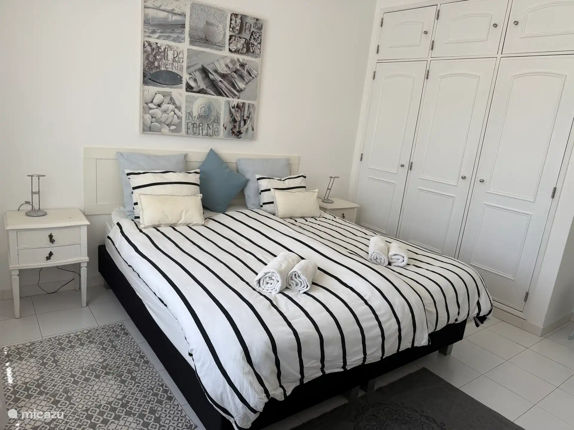 Bedroom with luxury box spring hotel beds