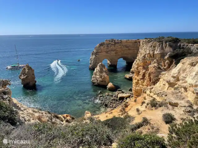 Location de Vacances Portugal, Algarve, Carvoeiro, appartement - Casa Branco Carvoeiro Algarve Plage de Marinha, l'une des plus belles plages d'Europe