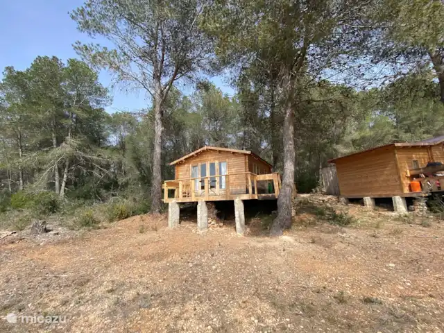 Cabaña L'Ametlla | Espagne, Costa Dorada, Tarragone - cabane en bois / lodge La cabane du verger. L'autre cabane est à droite de la photo. (4 personnes)