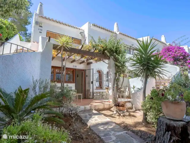 Casa León en España, Costa Blanca, Jávea - casa paredada Casa León en España, Costa Blanca, Jávea - casa paredada