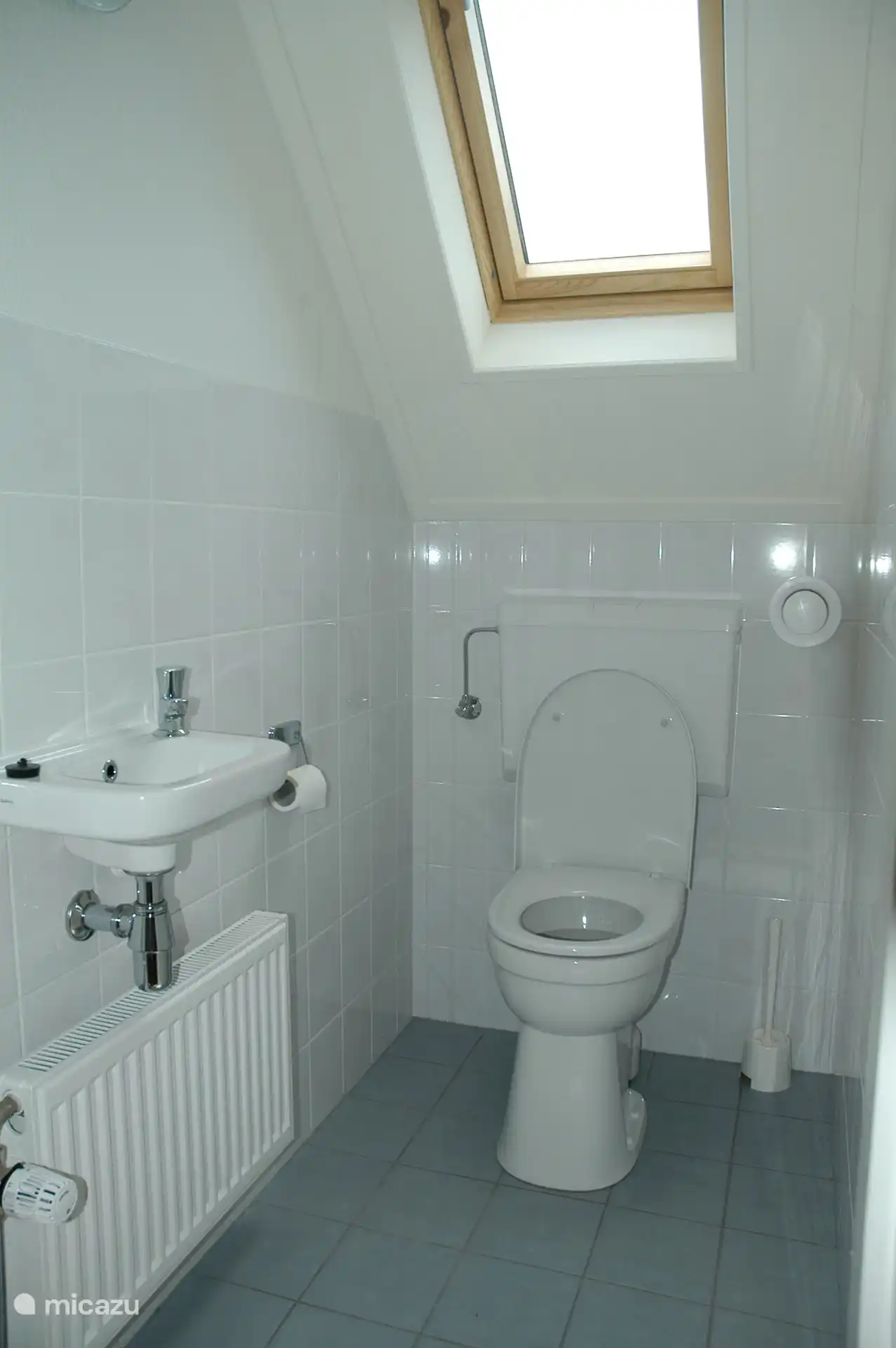 Toilette im Obergeschoss