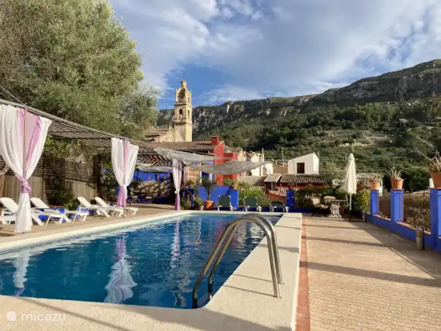 Casa Gallinera | Espagne, Costa Blanca, Benissivà - manoir / château Vue de l'église de San Miguel, une visite le samedi s'impose