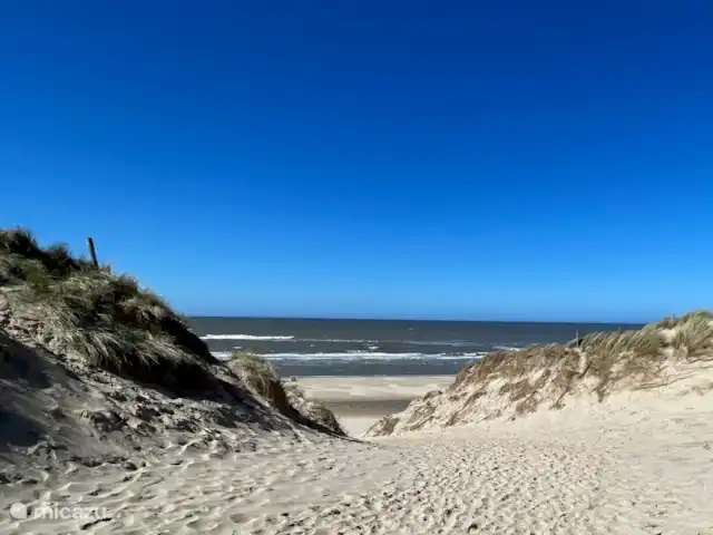 El cangrejo en Países Bajos, Holanda del Norte, Castricum - mobil home / caravana playa a aproximadamente 1 km del lugar