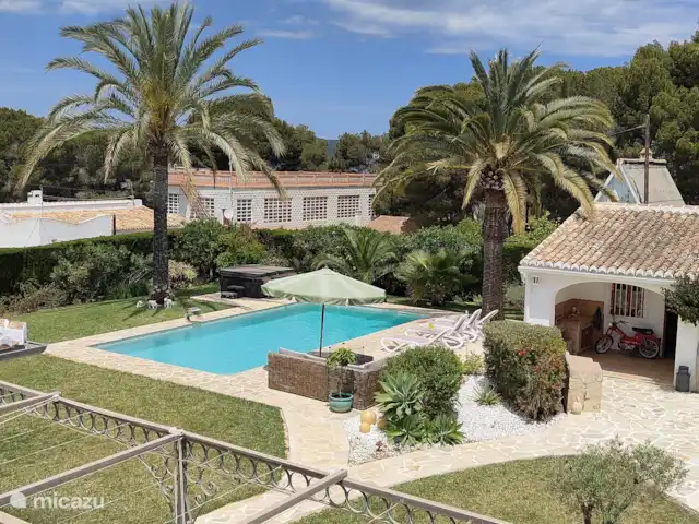 Location de Vacances Espagne, Costa Blanca, Jávea, pension / maison d’hôtes / chambre privée - Jávea; seaview, jacuzzi, pool Jardin