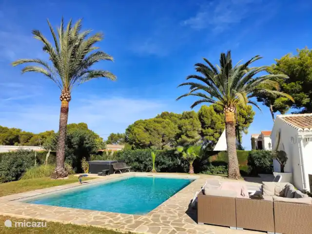 Location de Vacances Espagne, Costa Blanca, Jávea, pension / maison d’hôtes / chambre privée - Jávea; seaview, jacuzzi, pool jardin