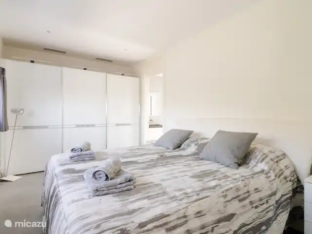 Luxury Villa Tomillo en España, Costa del Sol, Marbella - villa Dormitorio con cama doble