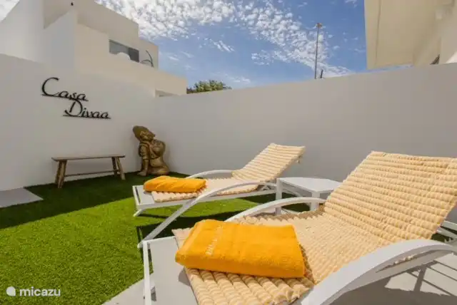 Sonnenterrasse mit beheiztem Pool