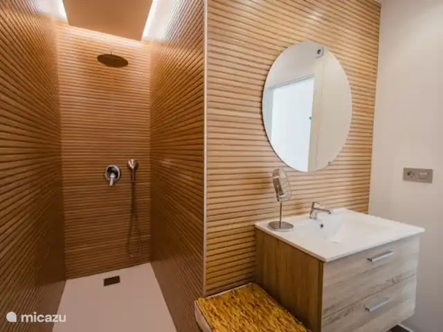 Casa Divaa | Espagne, Costa Blanca, San Fulgencio - maison de vacances salle de bain à la chambre 1 au rez-de-chaussée
