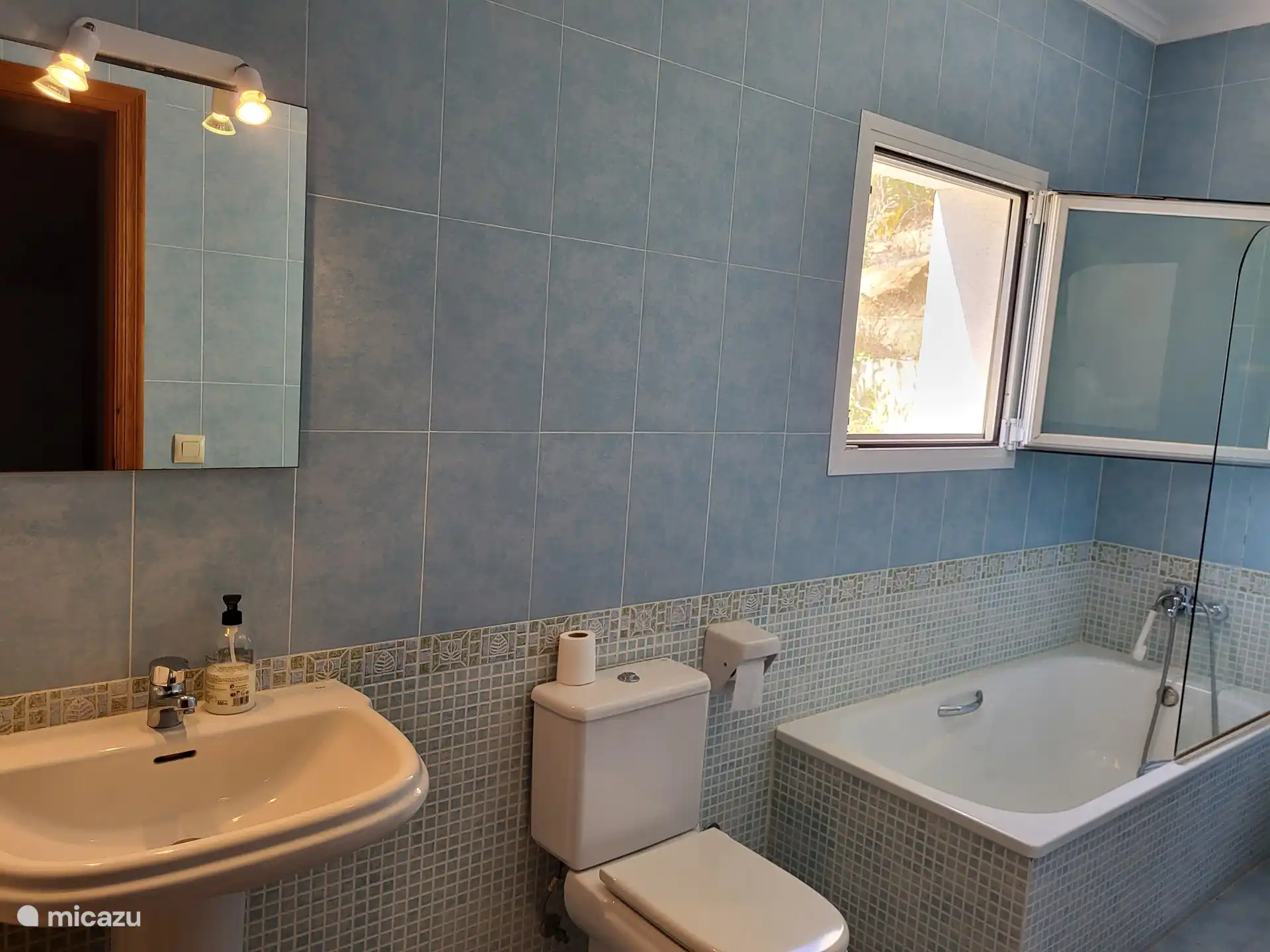 On suite bathroom  master bedroom