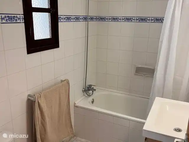 Location de Vacances Espagne, Ibiza, Cala Llonga, appartement - IBIZA Cala Llonga HIPPIE