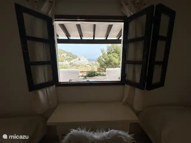 Location de Vacances Espagne, Ibiza, Cala Llonga, appartement - IBIZA Cala Llonga HIPPIE