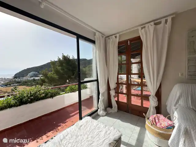 Location de Vacances Espagne, Ibiza, Cala Llonga, appartement - IBIZA Cala Llonga HIPPIE
