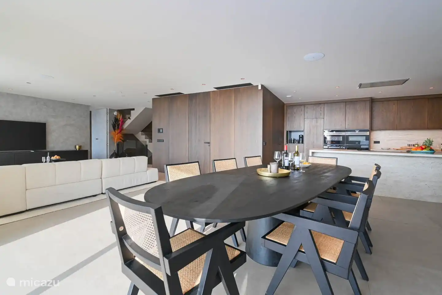 Küche und Esszimmer