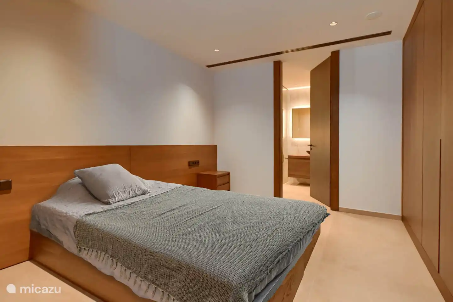 Schlafzimmer im Keller