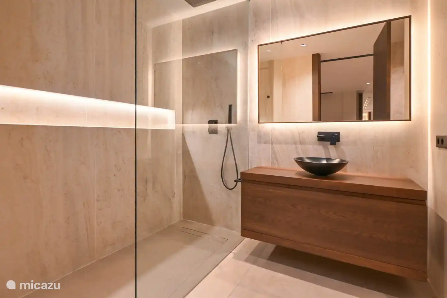 Badezimmer im Keller