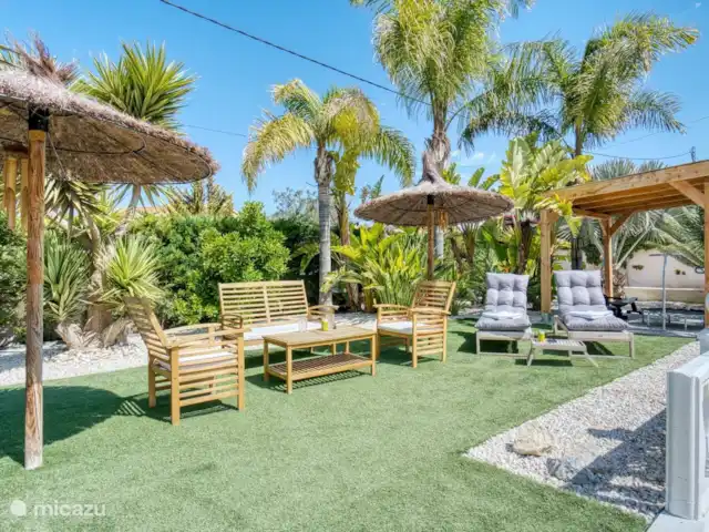 Park Carpe Diem (apartamento) en España, Costa Blanca, Busot - apartamento Asientos junto a la piscina