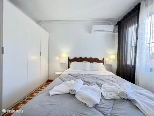 Location de Vacances Espagne, Costa Blanca, Albir, appartement - La colline pièce principale et climatisation