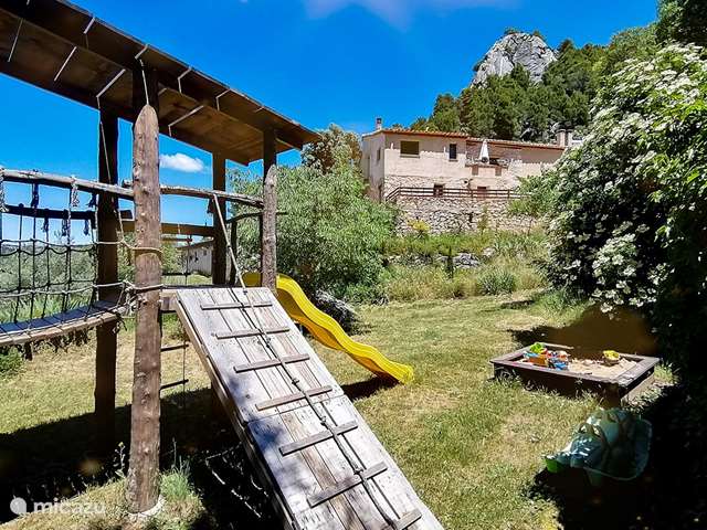 Holiday home in Spain, Aragon, Fuentespalda - manor / castle Mas de Pau - Apartamento Carrasca