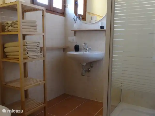 Mas de Pau - Apartamento Carrasca huren in Spanje, Aragón, Fuentespalda - landhuis / kasteel badkamer