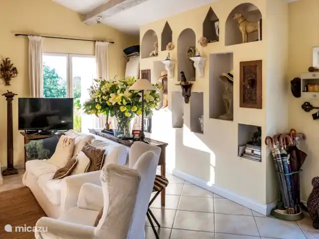 Villa les Chiens en Francia, Costa Azul, Cogolin - casa vacacional Viviendo